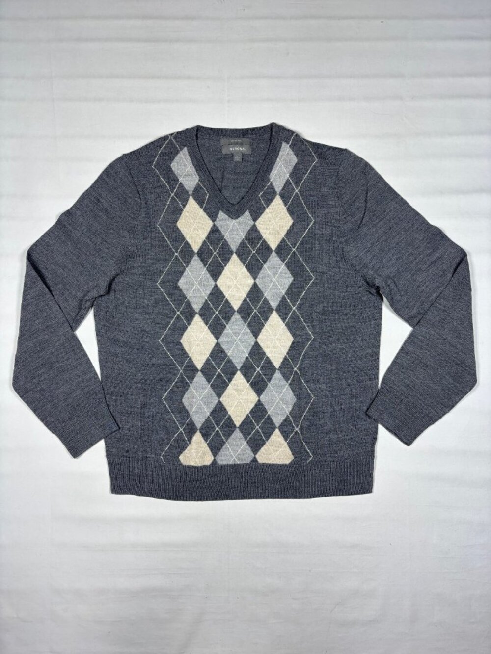 Merona Argyle Plaid Merino Wool V-Neck Long Sleeve Sweater Charcoal Grey Mens L